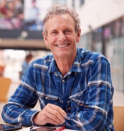  Mr Graeme Reid